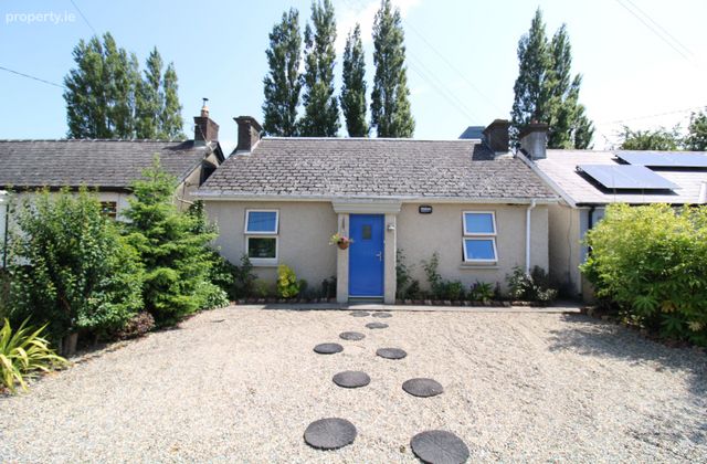 10 Orchard Avenue, Clonsilla, Dublin 15 - Click to view photos