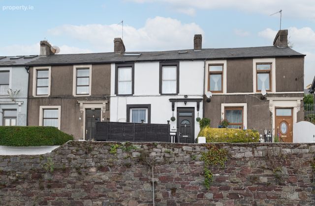 5 Saint Patricks Terrace, Lower Glanmire Road, Cork, St. Lukes, Co. Cork - Click to view photos