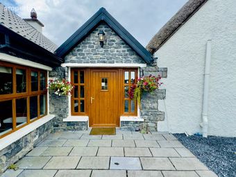Oak Cottage, Lisheenoran, Annaghdown, Co. Galway, Annaghdown, Co. Galway - Image 2