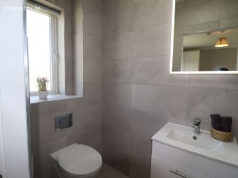 Apartment 120 , Fearann Ri, Doughiska, Co. Galway - Image 5