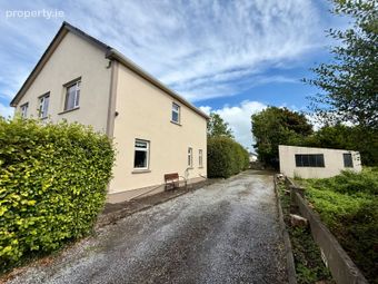 9b Knockroe, Castlerea, Castlerea, Co. Roscommon - Image 2