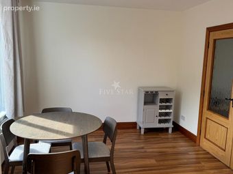 Galway - Salthill 4 Bedroomed Rental, Whitestrand Avenue, Galway City Centre, Co. Galway, Galway City Centre, Co. Galway - Image 2