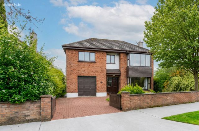 21 Glenview Court, Blessington, Co. Wicklow - Click to view photos