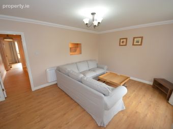 29 The Crescent, Larch Hill, Santry, Dublin 9 - Image 3