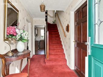 8 Lorcan Green, Dublin 9, Santry, Dublin 9 - Image 2