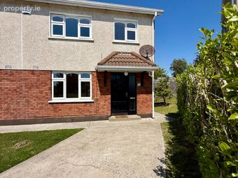 17 The Oaks, Bridgemount, Carrigaline, Co. Cork - Image 2