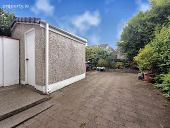 61 Dangan Heights, Newcastle, Newcastle, Co. Galway - Image 4
