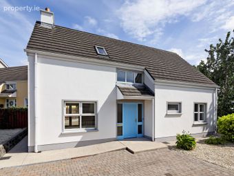 27 Churchfield, Dromahair, Dromahair, Co. Leitrim - Image 2