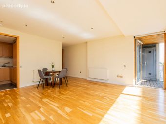 Apartment 25, Turnstone, Thornwood, Booterstown Avenue, Booterstown, Booterstown, Co. Dublin - Image 5