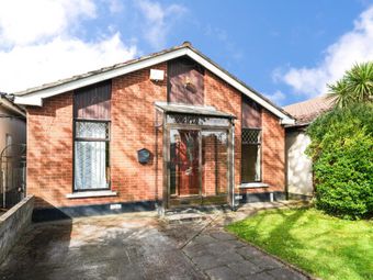 35 Dunmore Park, Kingswood, Dublin 24, Ballymount, Dublin 12 - Image 2