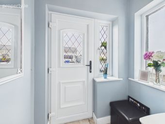 40 Coscorrig Crescent, Loughrea, Co. Galway, Loughrea, Co. Galway - Image 3