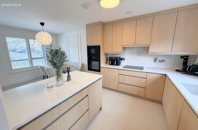 44 The Green, Belview Wood, Maryborough Ridge, Douglas, Co. Cork - Click to view photos