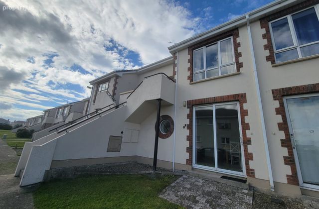 409 Kilkee Bay Apartments, Kilrush Road, Kilkee, Kilkee, Co. Clare - Click to view photos