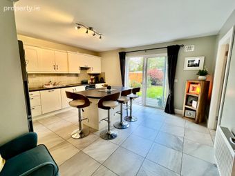 15 Farnamurray Close, Nenagh, Nenagh, Co. Tipperary - Image 5