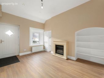 7 Albert Court East, Dublin 2, Grand Canal Dock, Dublin 2 - Image 5