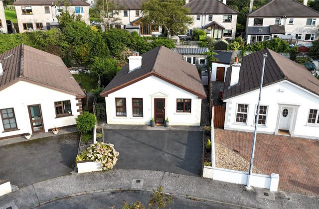 14 Crestwood, Coolough Road, Galway City, Coolagh, Co. Galway - Click to view photos