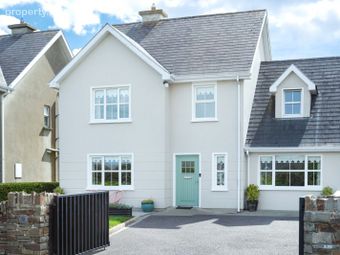2 Clogheen Grove, Clonakilty, Co. Cork