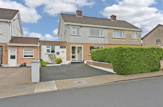 27 Dooneen Road, Woodview, Limerick, Moylish, Co. Limerick - Click to view photos