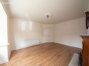 26 Sandyford Hall Crescent, Sandyford, Dublin 18 - Image 3
