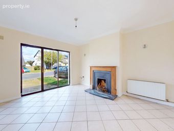 6 Beachside Avenue, Riverchapel, Riverchapel, Co. Wexford - Image 3