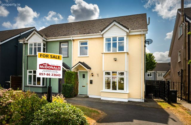 14 Lough Gate, Portarlington, Co. Laois - Click to view photos