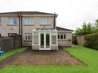 1 The Grove, Liffey Hall, Newbridge, Co. Kildare - Image 5