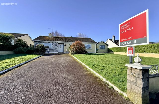 Dromhale, Killarney, Co. Kerry, Killarney, Co. Kerry - Click to view photos