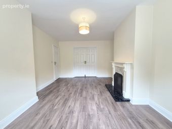 4 Na Fuinseoga, Spring Lane, Ballyvolane, Co. Cork - Image 4
