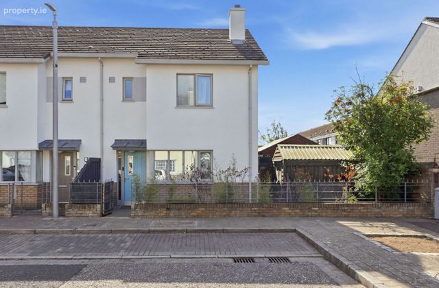10 Sandyhill Way, Dublin 11, Ballymun, Dublin 11 - Click to view photos