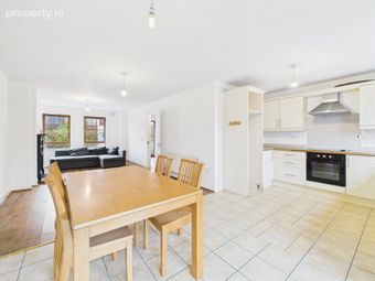 7 Heather Park, Pairc Na Gloine, Kenmare, Co. Kerry - Image 4