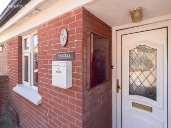 20 Shandon Court, Richmond Hill, St. Lukes, Co. Cork - Image 2