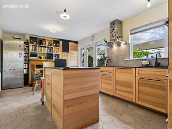 112 Old Bawn Road, Oldbawn, Dublin 24 - Image 4