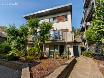 36 The Courtyard, Watercourse Road, Cork City Centre, Co. Cork