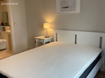 Apartment 502, Longboat Quay North Apartments, Dub, Hanover Quay, Dublin 2 - Image 5