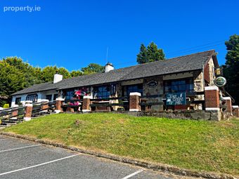Mooneys Traditional Public House, An Rinn, Dungarvan, Co. Waterford
