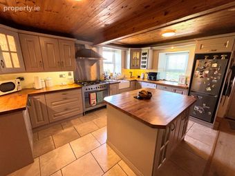 Teermaclane, Ennis, Teermaclane, Co. Clare - Image 4