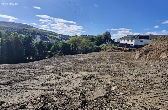 Churchground, Kilgarvan, Co. Kerry - Click to view photos