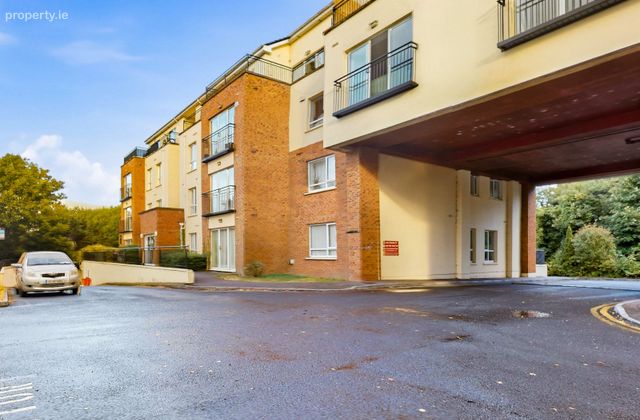 Apartment 53, Block C, Thornfield Square, Clondalkin, Dublin 22 - Click to view photos