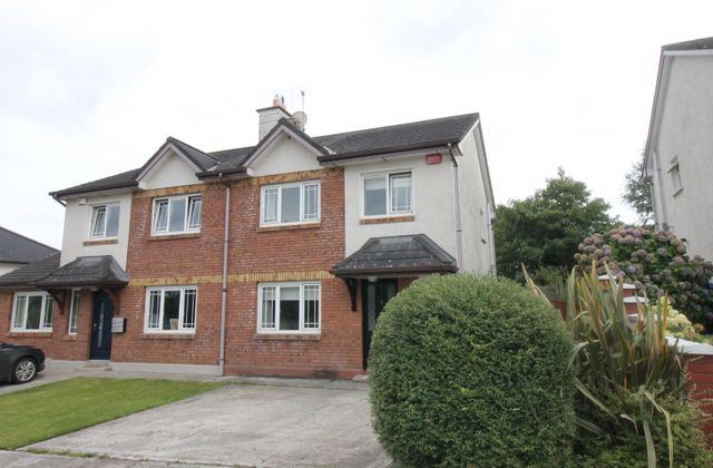 3 Hill Lane, Matthew Hill, Lehenaghmore, Co. Cork - Click to view photos
