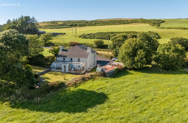 Gullane, Rosscarbery, Glandore, Co. Cork - Click to view photos