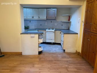 8 Chapel Street, Bantry, Bantry, Co. Cork - Image 4