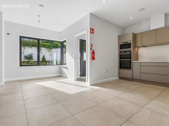 54 Nephin Road, Dublin 7 - Image 4