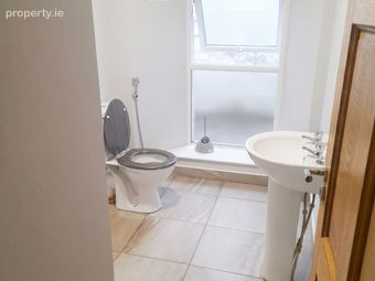 Apartment 6, Castle House, The Diamond, Clones, Co, Clones, Co. Monaghan - Image 5