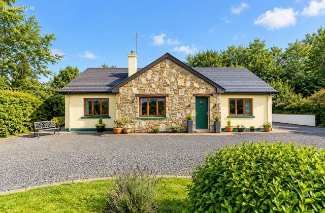 Cogaula, Sheean, Westport, Co. Mayo - Click to view photos