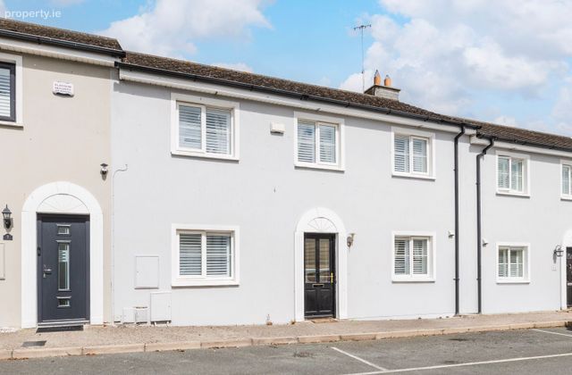 9 Hamlet Avenue, Balbriggan, Co. Dublin - Click to view photos
