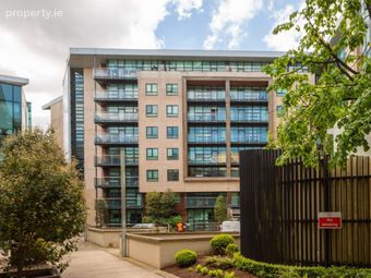 Apartment 704, Beacon One, Sandyford, Dublin 18 - Image 2