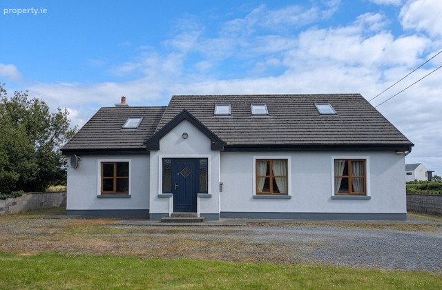 Turlough House, Carrowkeernan Murrisk, Westport, Co Mayo, Killadangan, Co. Mayo - Click to view photos