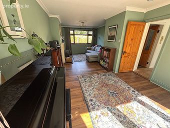 34 Ashleigh Gardens, Skehard Road, Blackrock, Co. Cork - Image 3