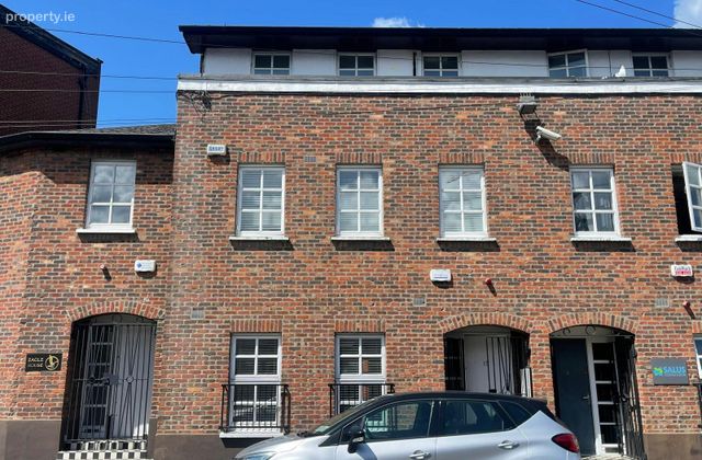 15 Wentworth, Eblana Villas, Dublin 2, Dublin 2 - Click to view photos