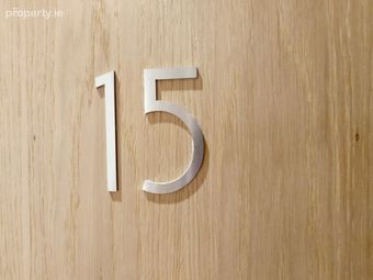 Apartment 15, Oak Hall, Leopardstown, Dublin 18